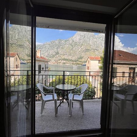 Apartment With Sea View Kotor Eksteriør billede