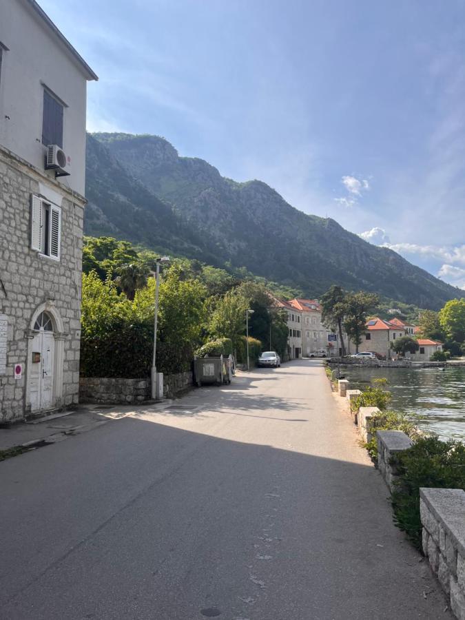 Apartment With Sea View Kotor Eksteriør billede
